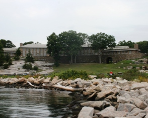 Feel like a princess at your Rocky Neck Castle wedding! Feel like a princess at your Rocky Neck Castle wedding!